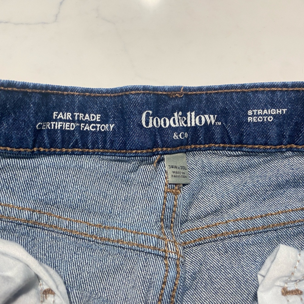 Goodfellow & Co Men's Classic Denim Jeans - Picture 2 of 4